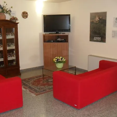 فندق Lieta Oasi 2*